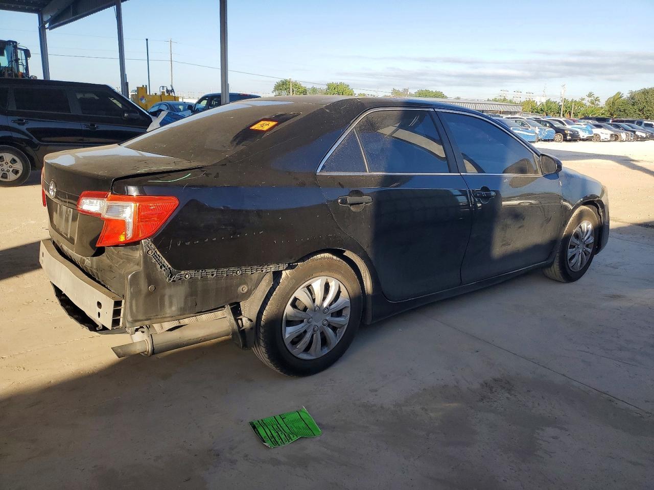 2012 TOYOTA CAMRY