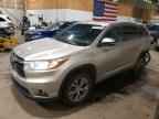 2015 TOYOTA HIGHLANDER