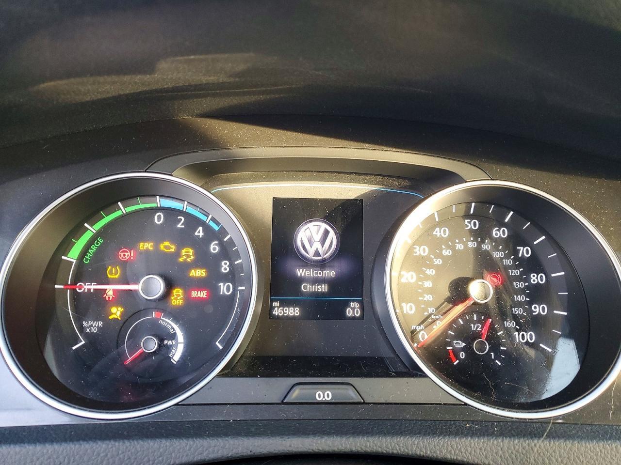 2019 VOLKSWAGEN e-Golf