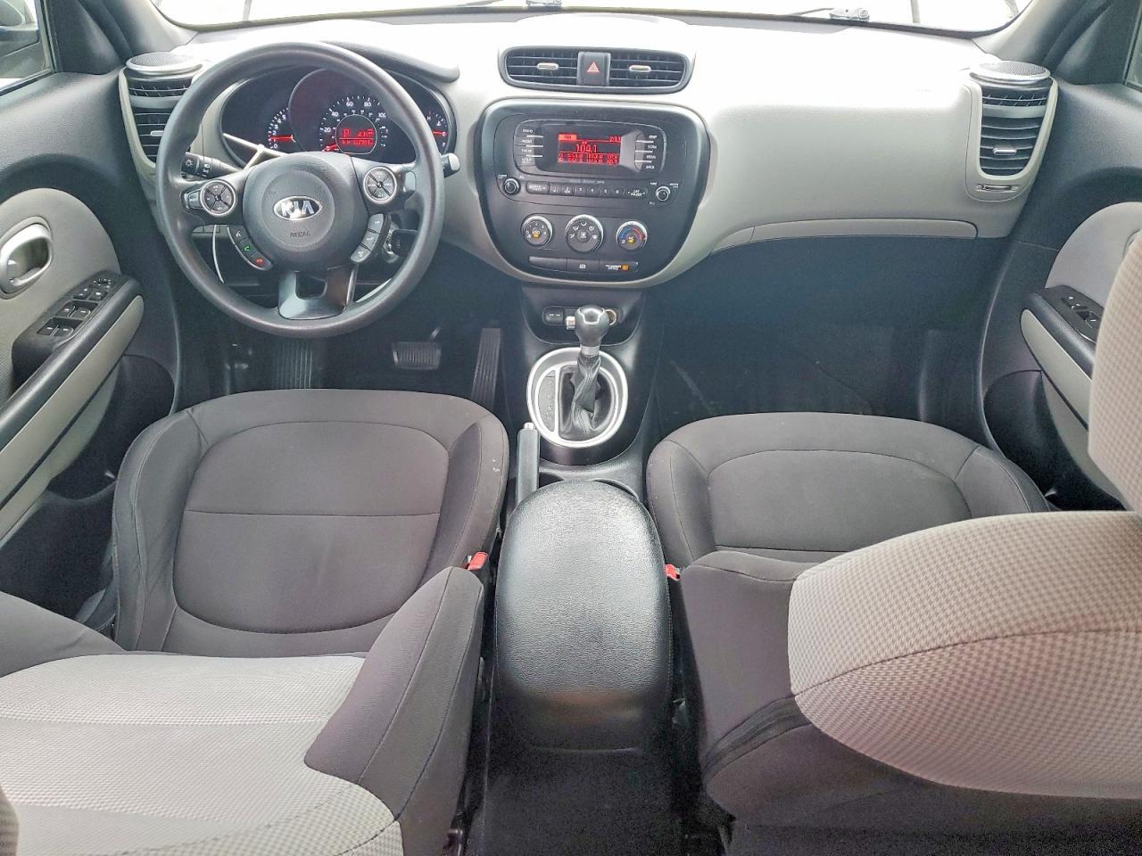 2015 KIA SOUL