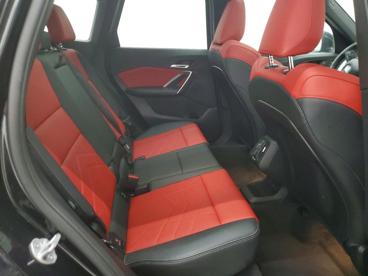 2025 BMW X1