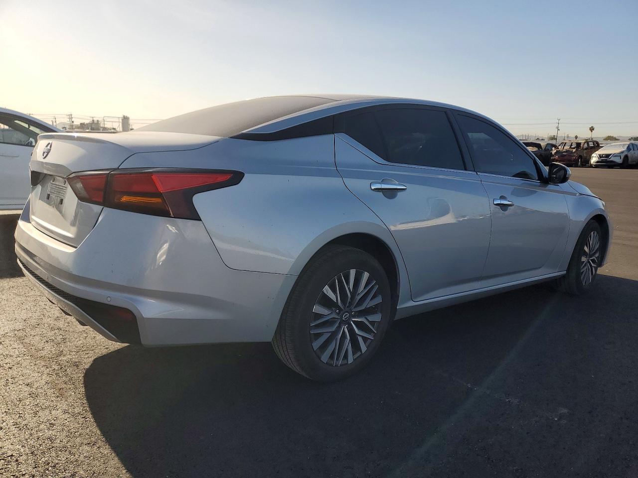 2023 NISSAN ALTIMA