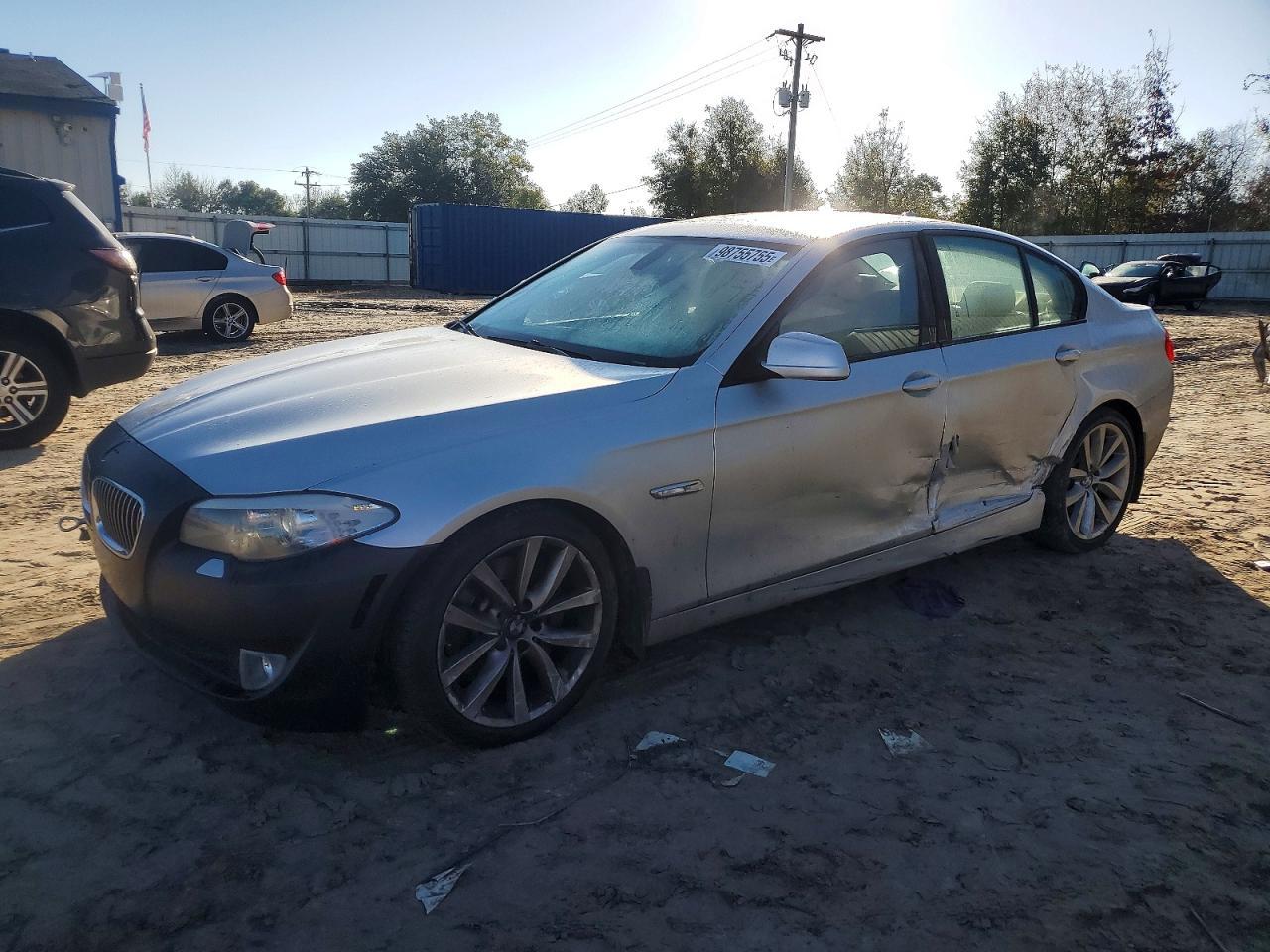 2011 BMW 5 series