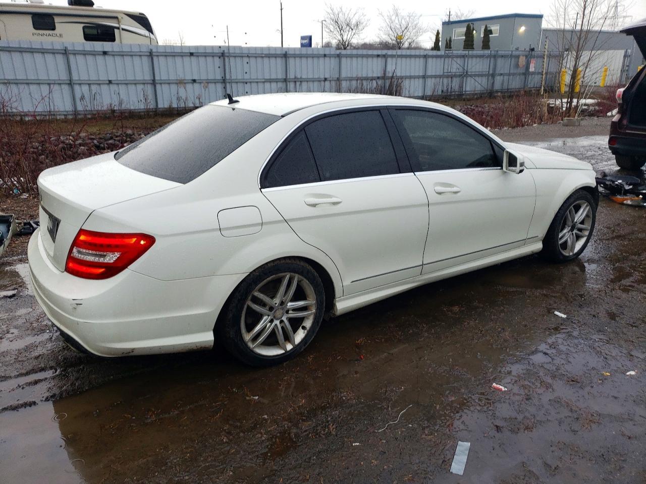 2012 MERCEDES-BENZ C-CLASS