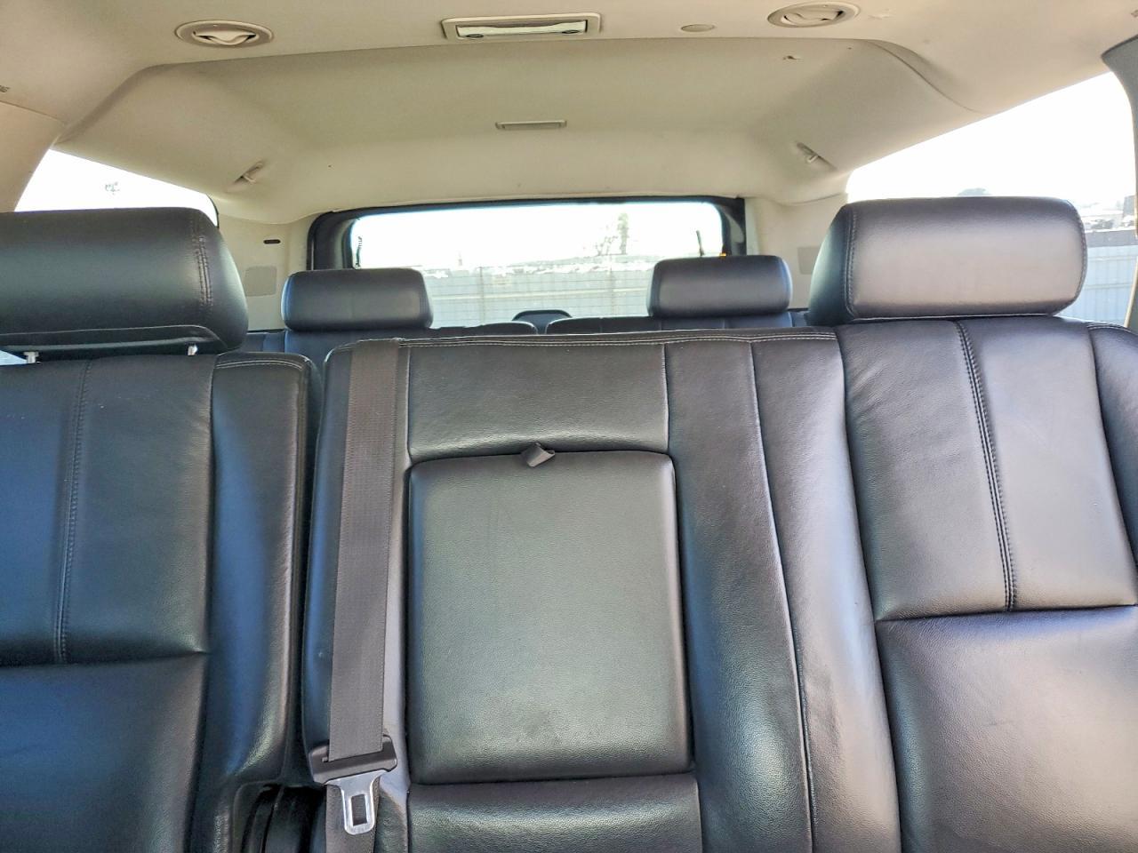 2008 CHEVROLET Suburban