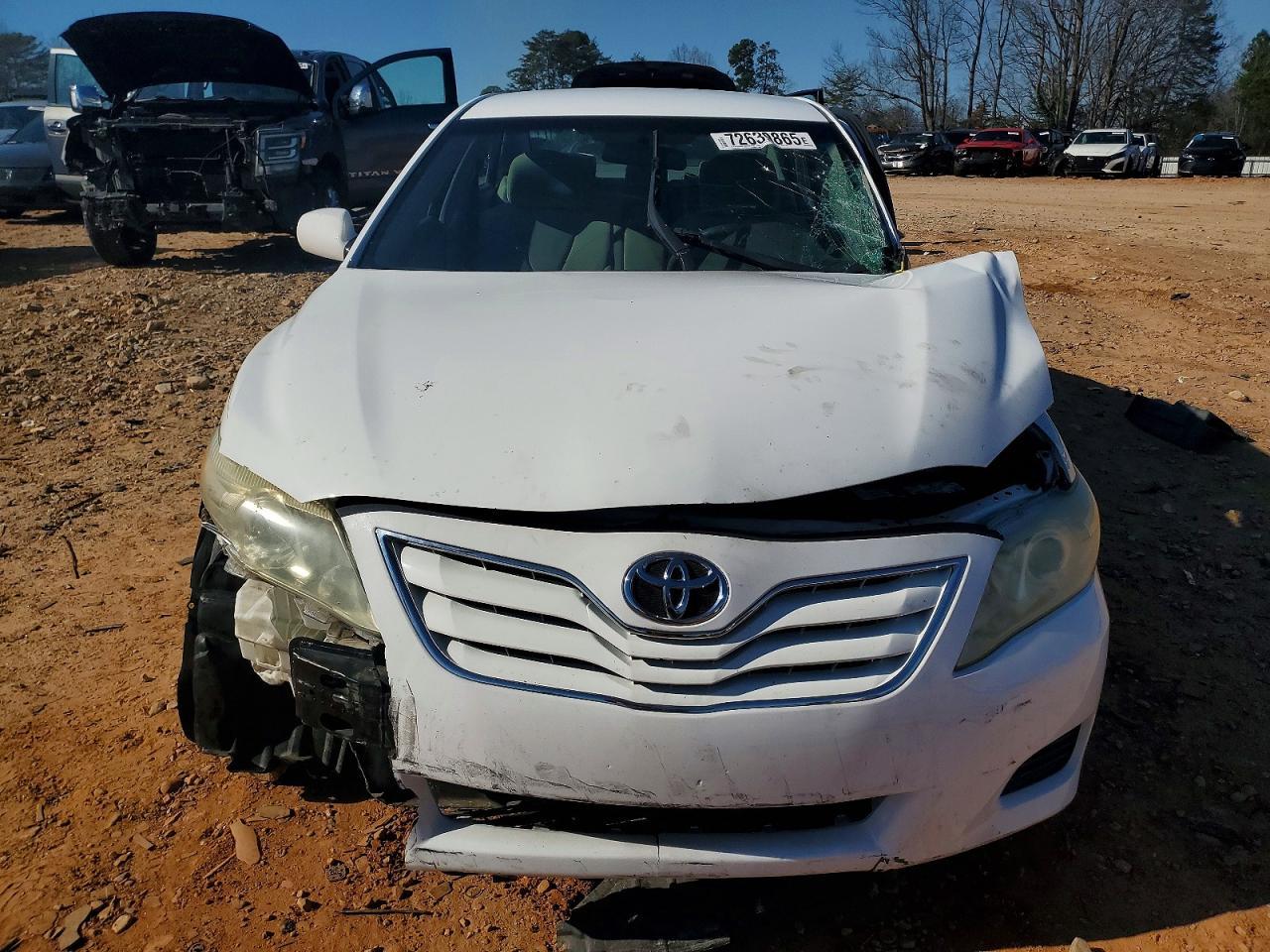 2011 TOYOTA CAMRY