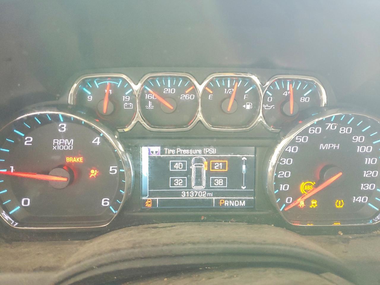 2015 CHEVROLET Suburban