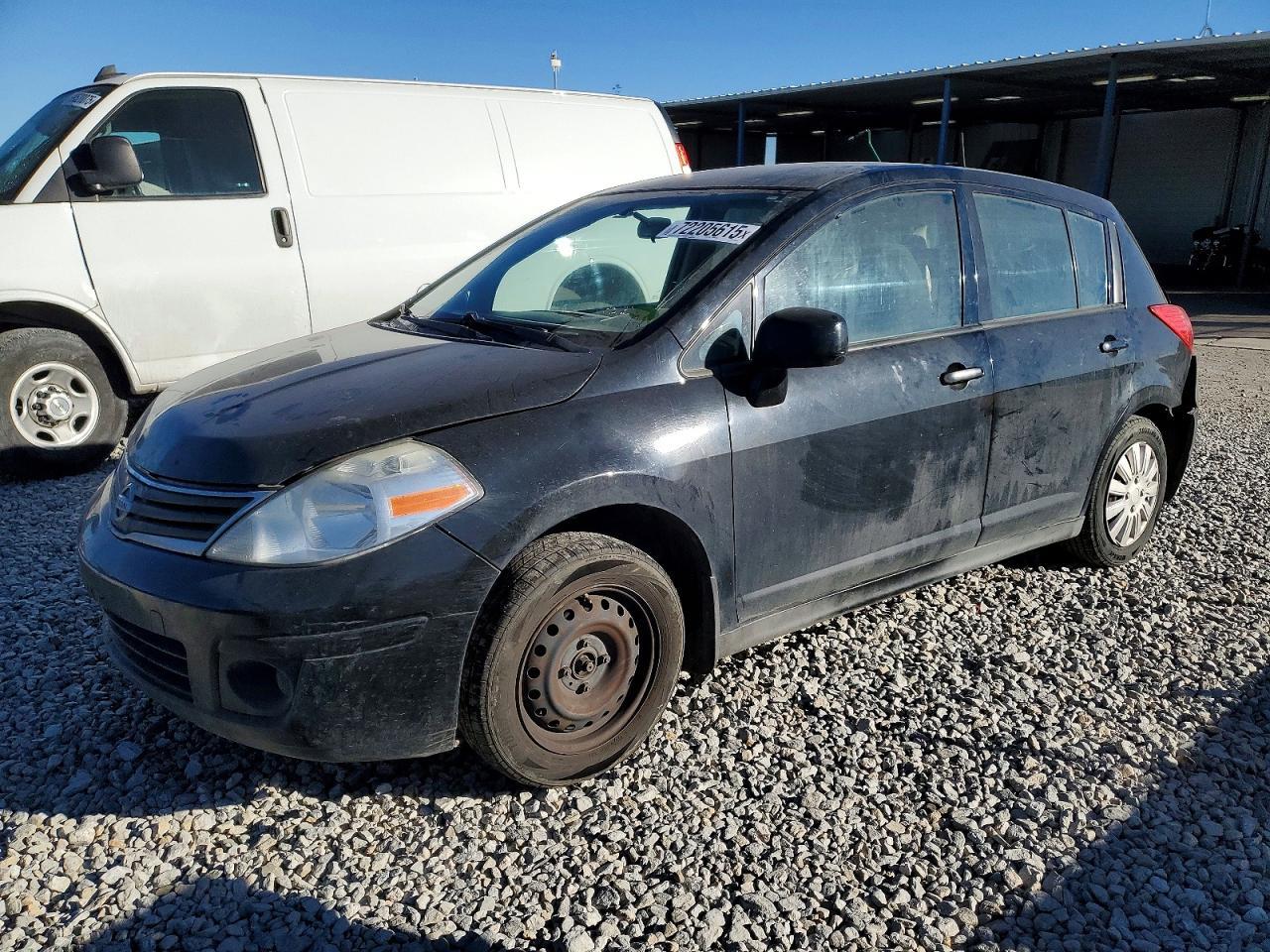 2011 NISSAN VERSA
