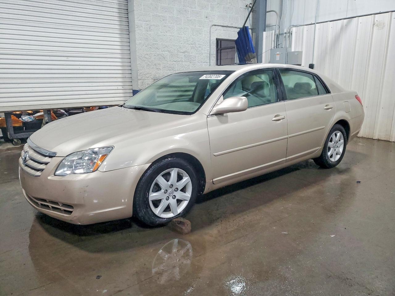 2007 TOYOTA Avalon