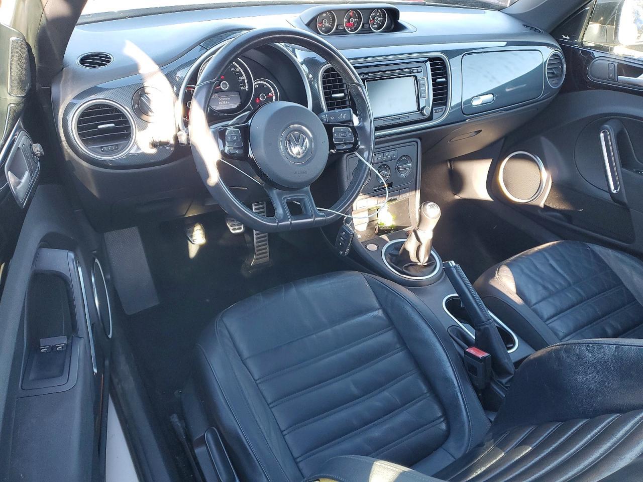 2013 VOLKSWAGEN Beetle