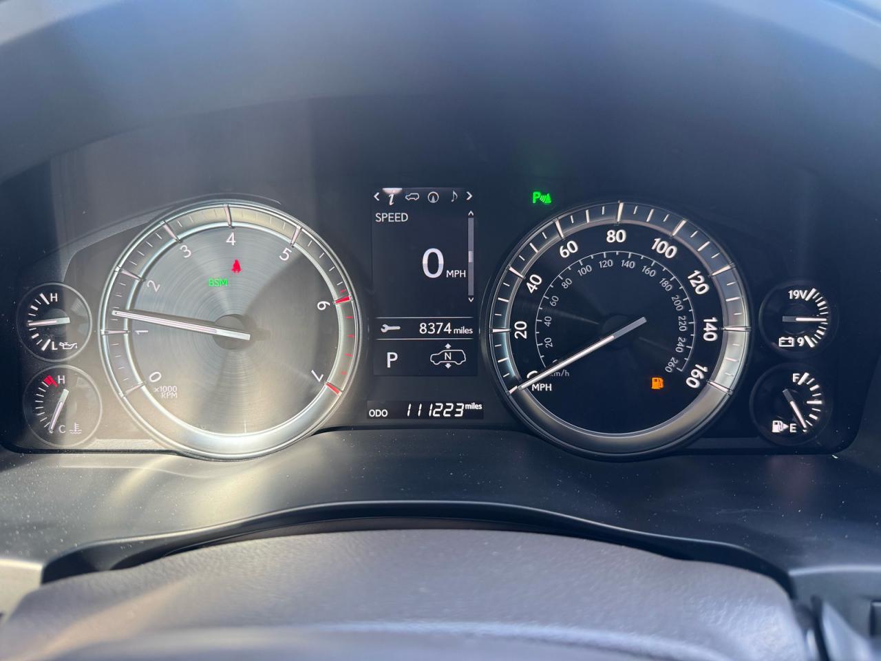 2016 LEXUS LX 570