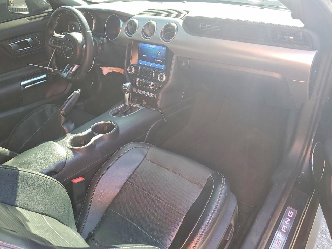 2020 FORD MUSTANG
