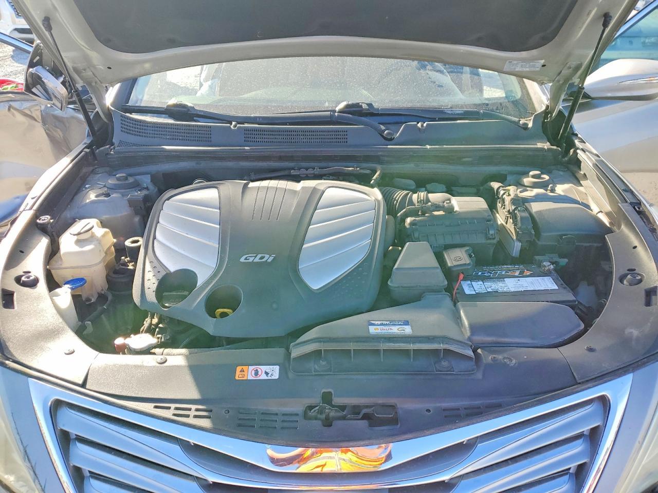 2012 HYUNDAI Azera