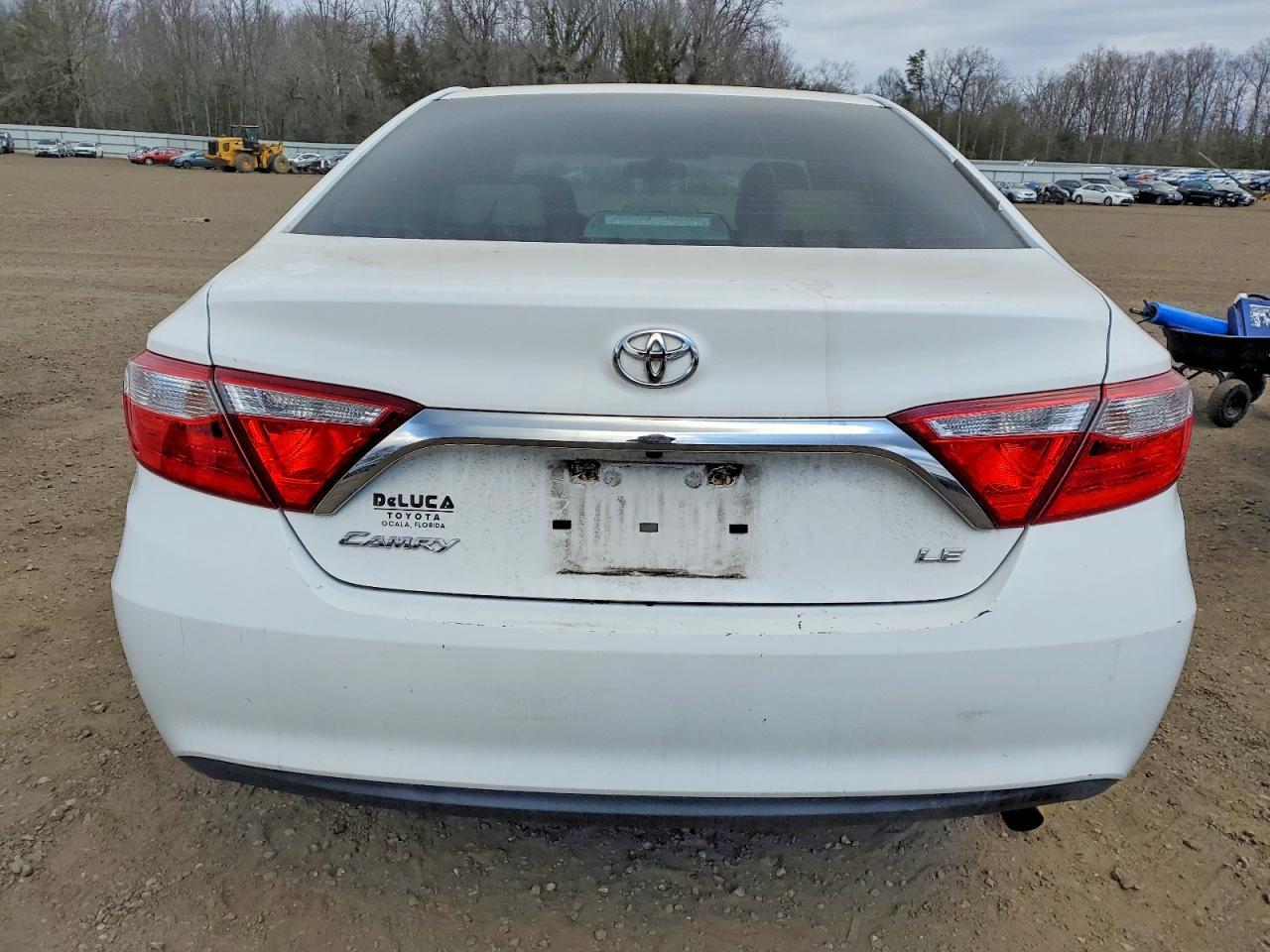 2015 TOYOTA CAMRY