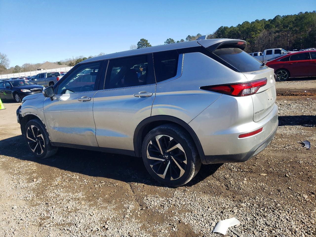 2022 MITSUBISHI outlander