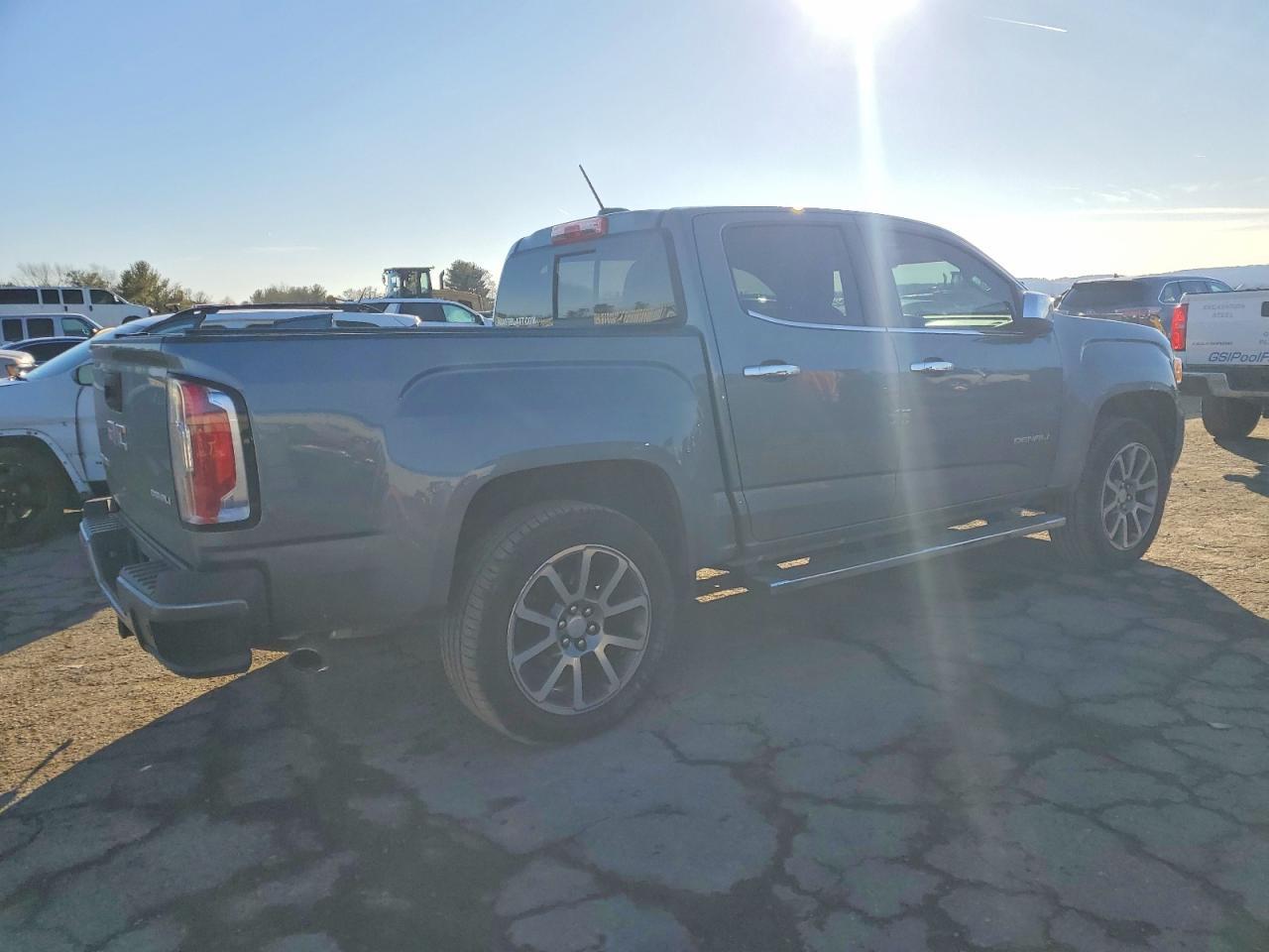 2019 GMC CANYON