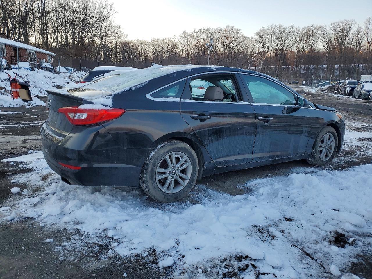 2016 HYUNDAI SONATA