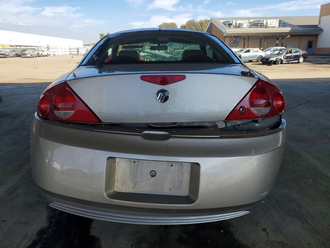 2002 MERCURY Cougar