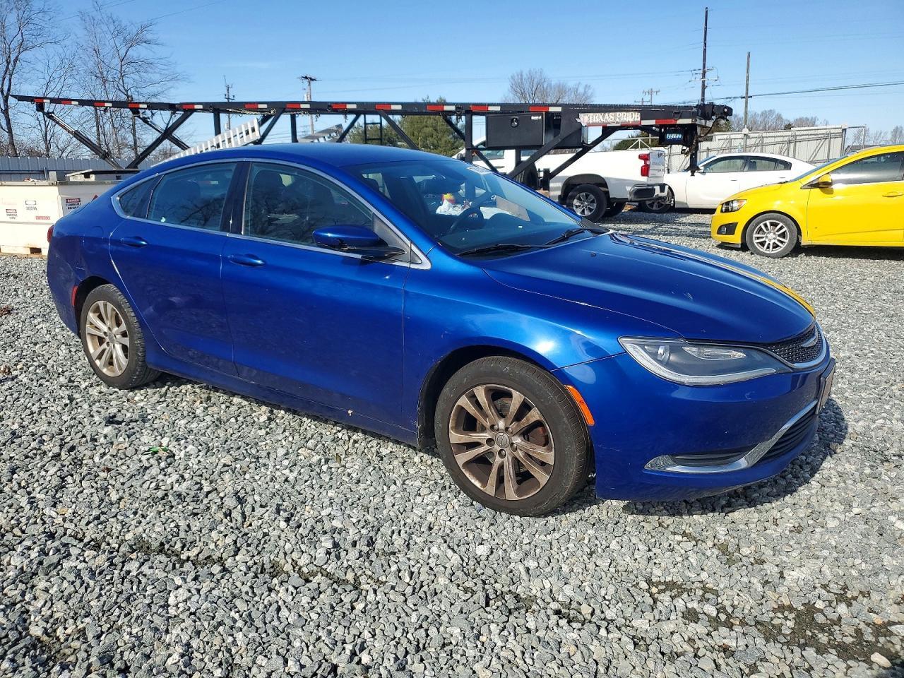 2015 CHRYSLER 200