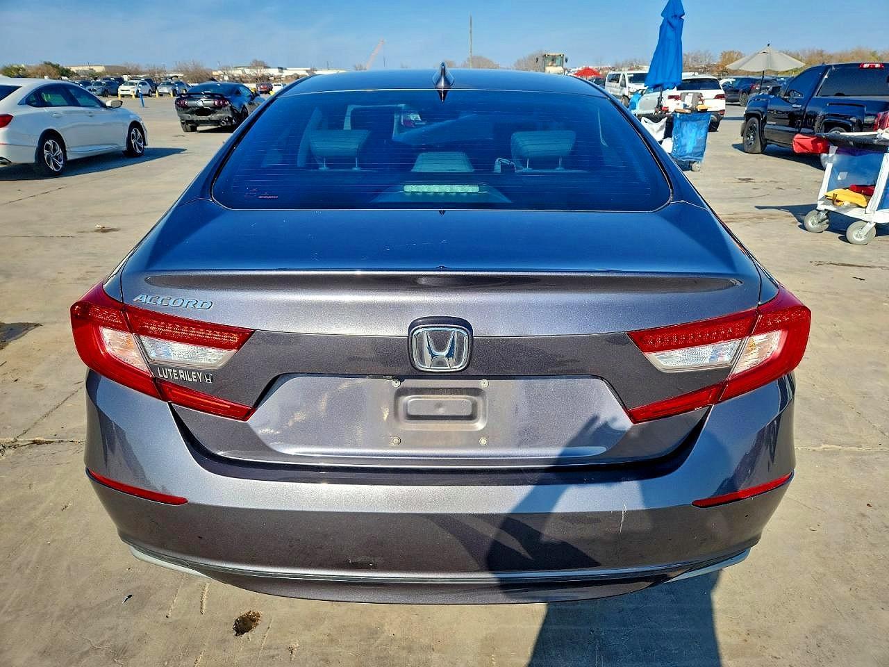 2018 HONDA ACCORD