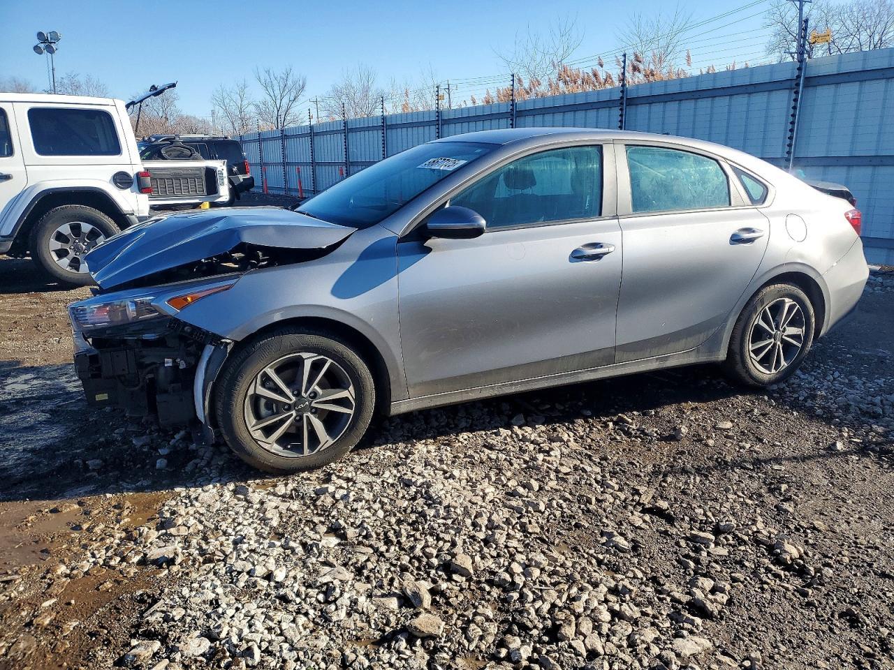 2024 KIA FORTE