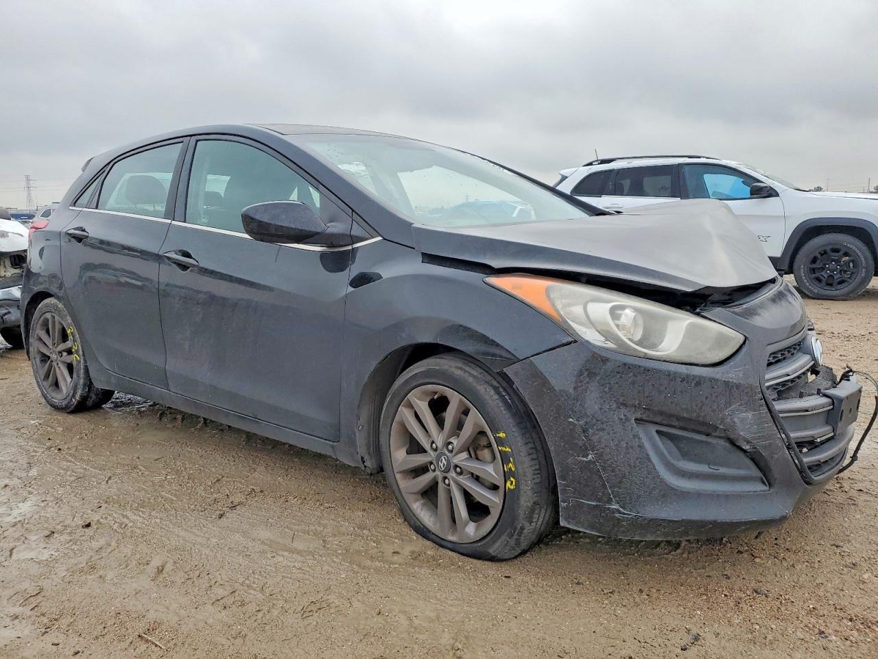 2016 HYUNDAI ELANTRA