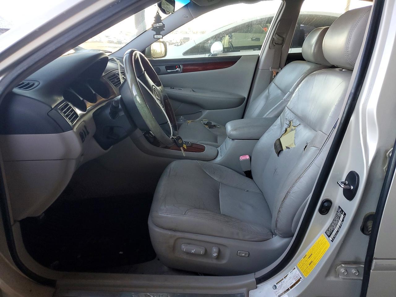 2004 LEXUS ES 330