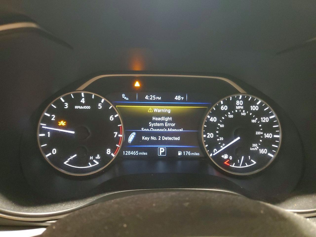 2016 NISSAN Maxima