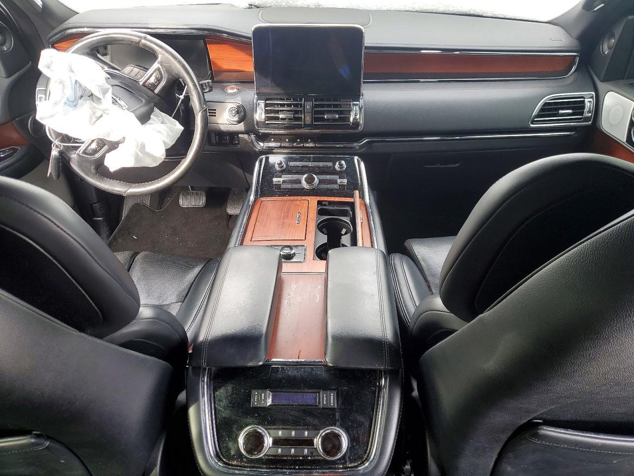 2020 LINCOLN Navigator