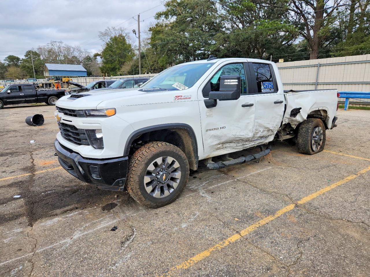 2024 CHEVROLET Silverado