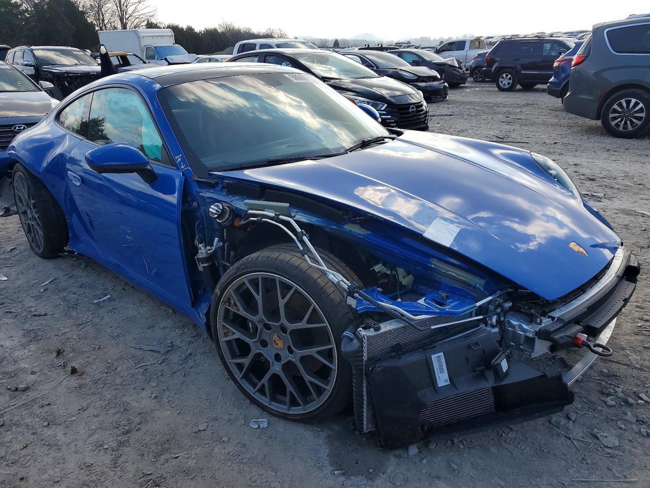 2025 PORSCHE 911