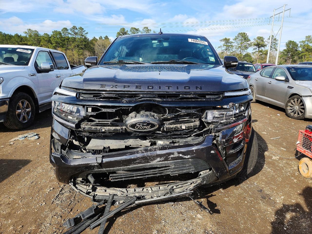 2022 FORD Expedition