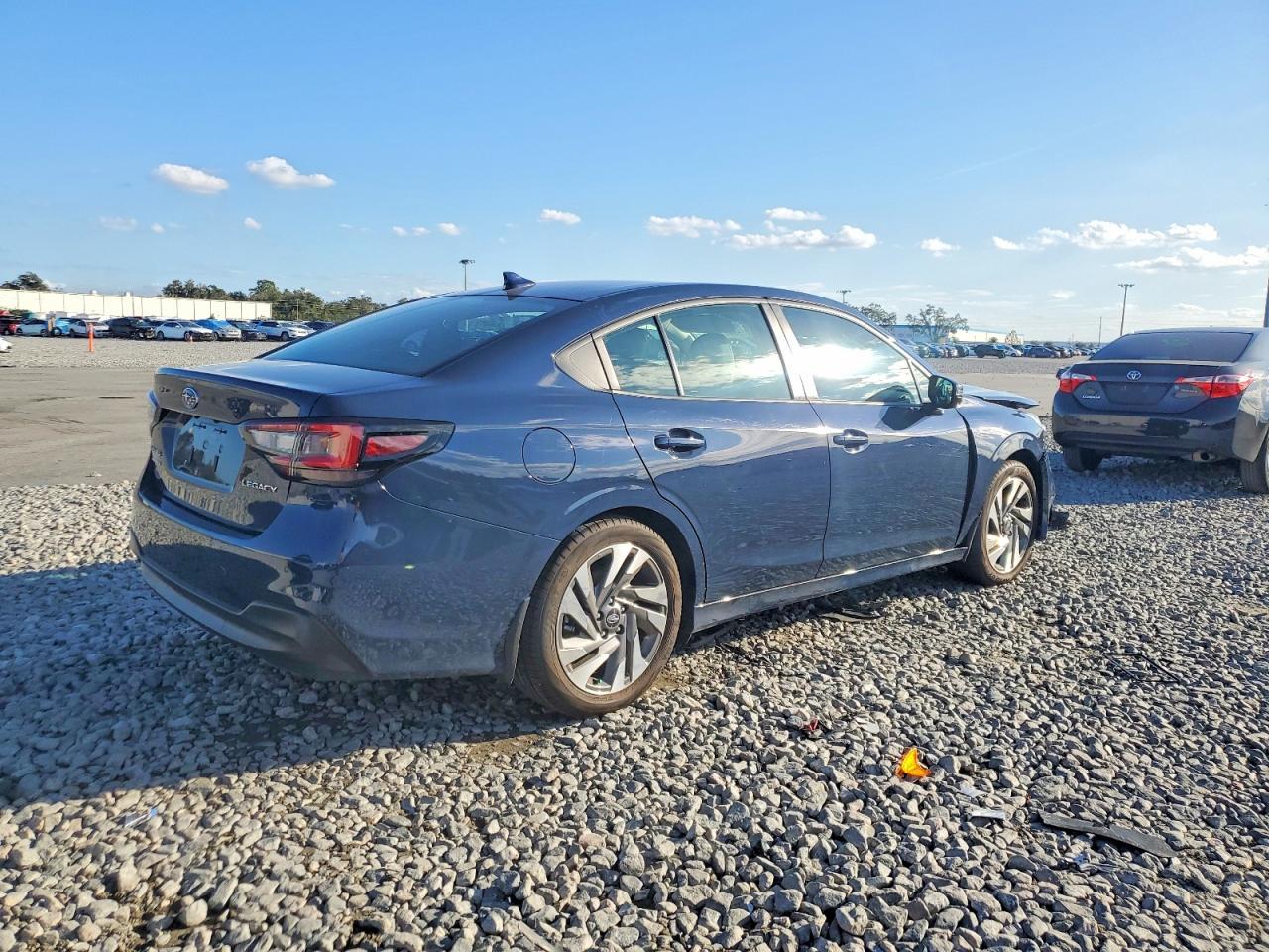2024 SUBARU Legacy