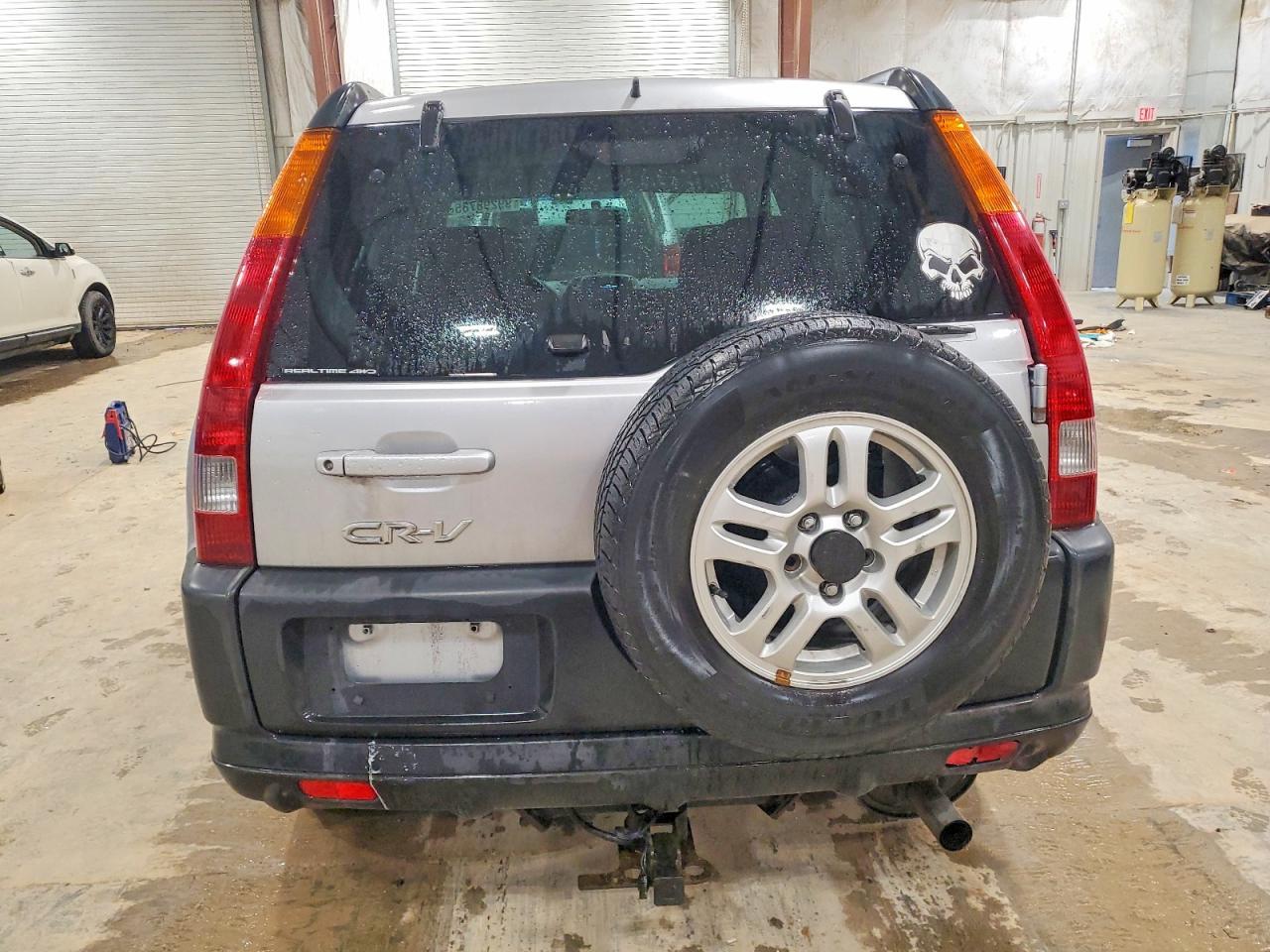 2004 HONDA CR-V