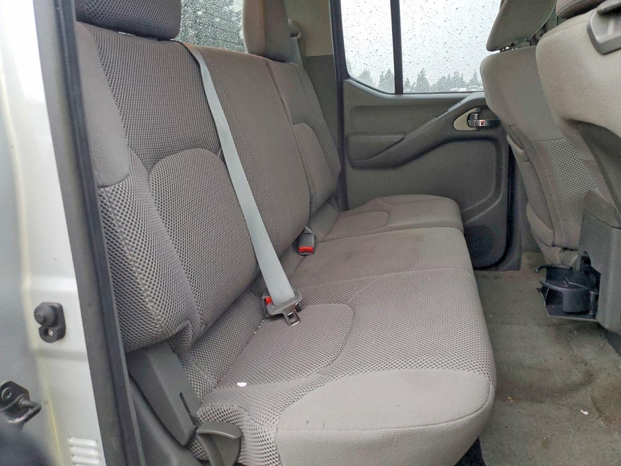 2012 NISSAN Frontier