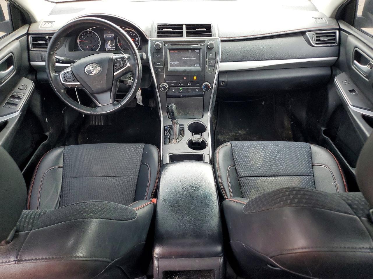 2015 TOYOTA CAMRY