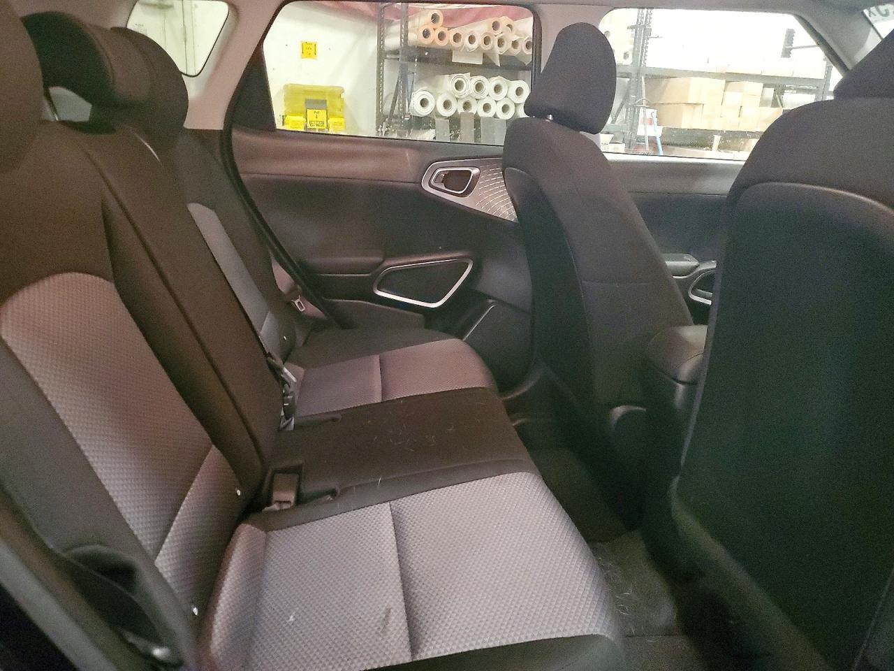 2022 KIA SOUL