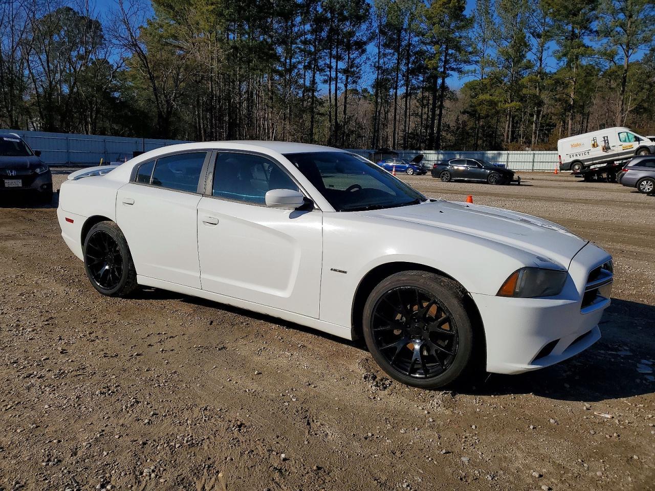 2012 DODGE CHARGER
