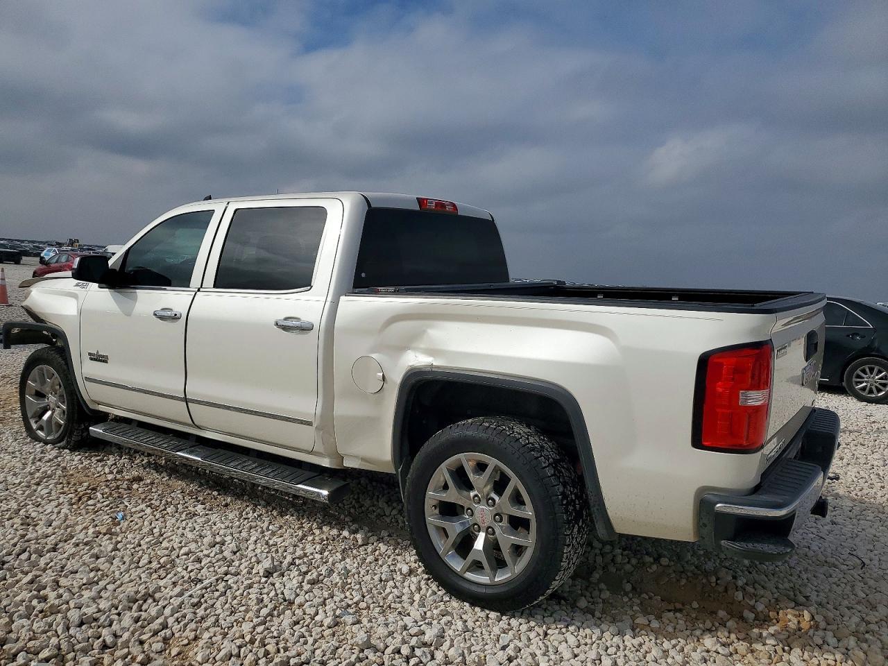 2015 GMC Sierra