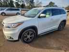 2016 TOYOTA HIGHLANDER