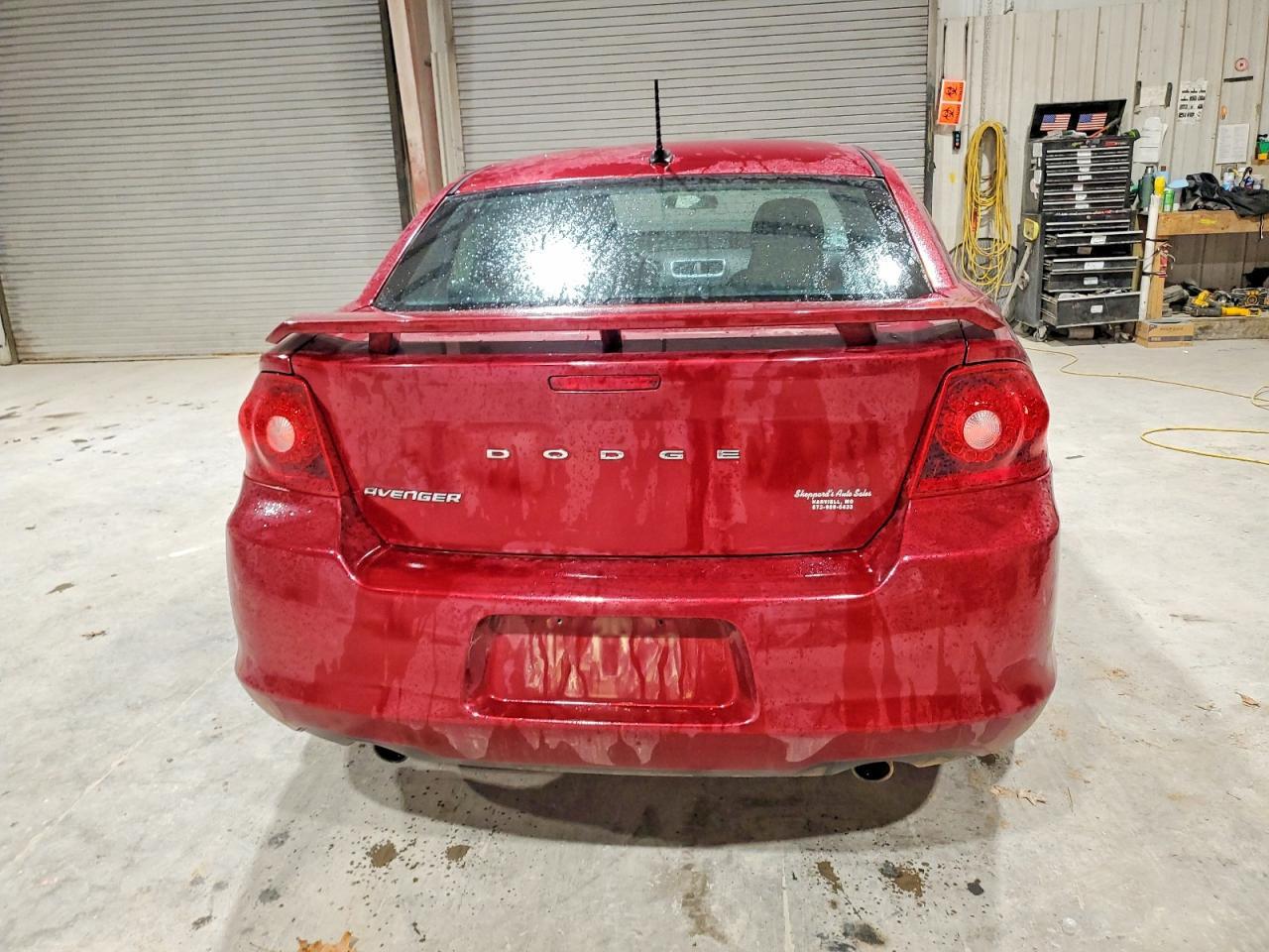 2014 DODGE Avenger