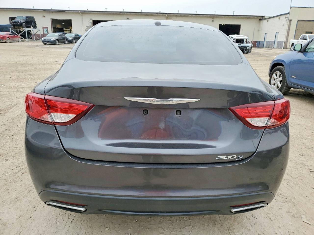 2015 CHRYSLER 200
