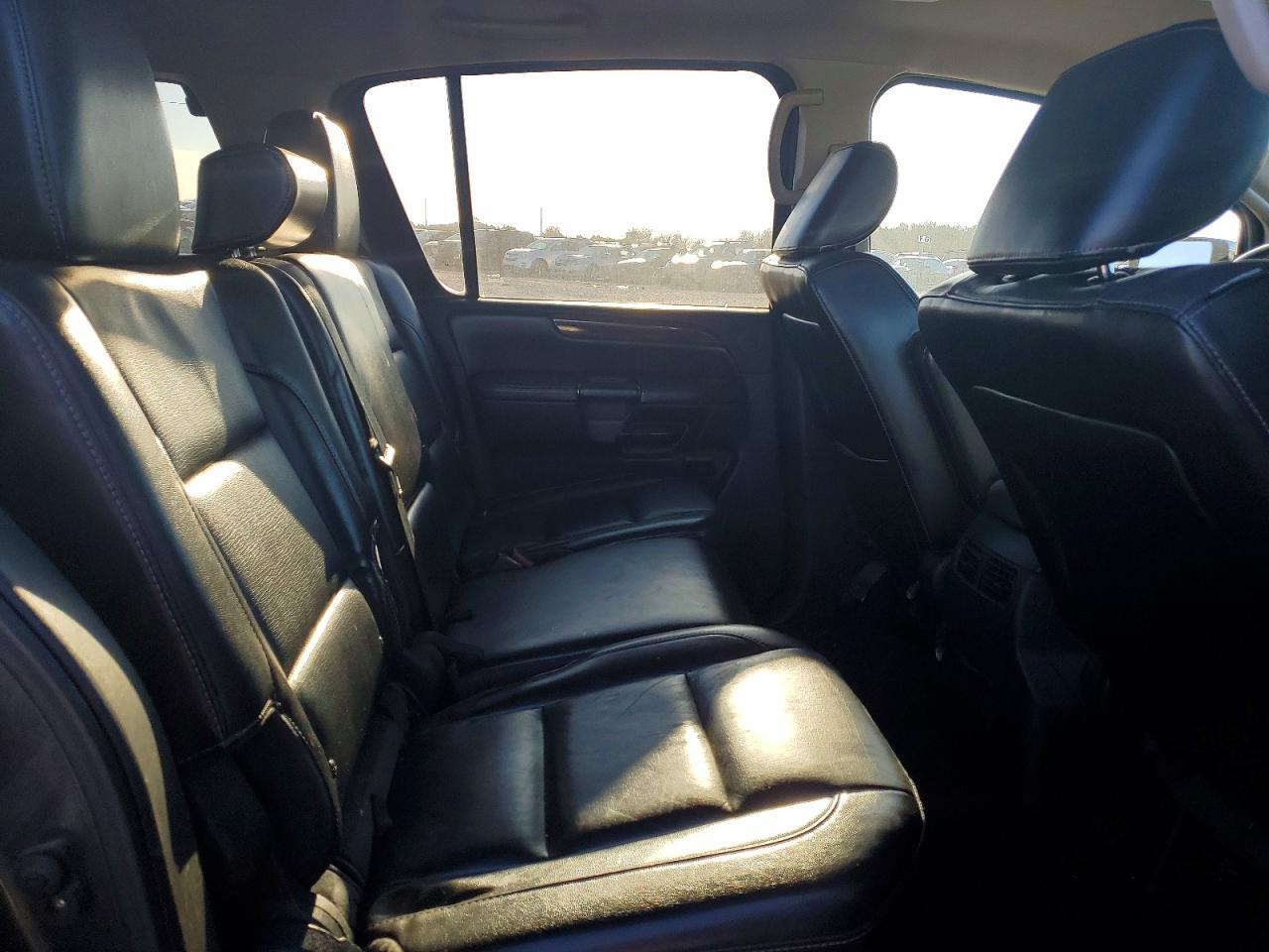 2012 NISSAN Armada