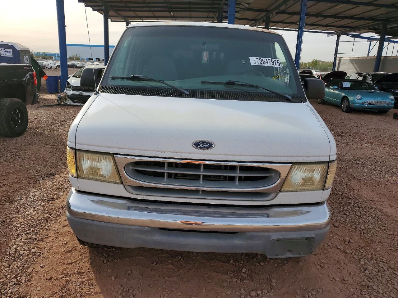 1999 FORD Econoline E350