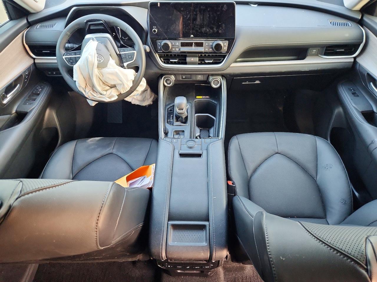 2025 TOYOTA HIGHLANDER