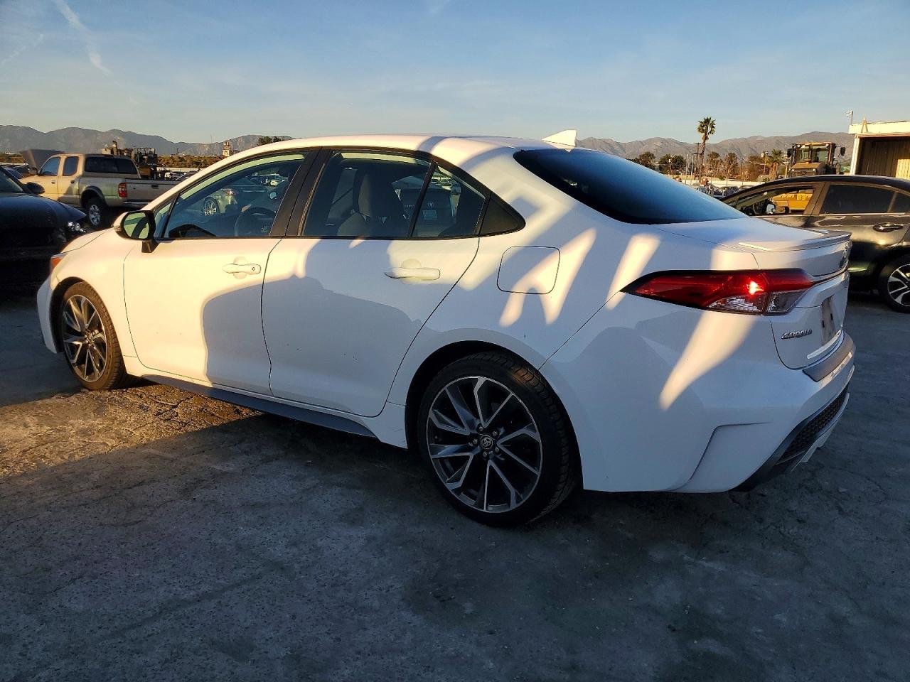 2020 TOYOTA COROLLA