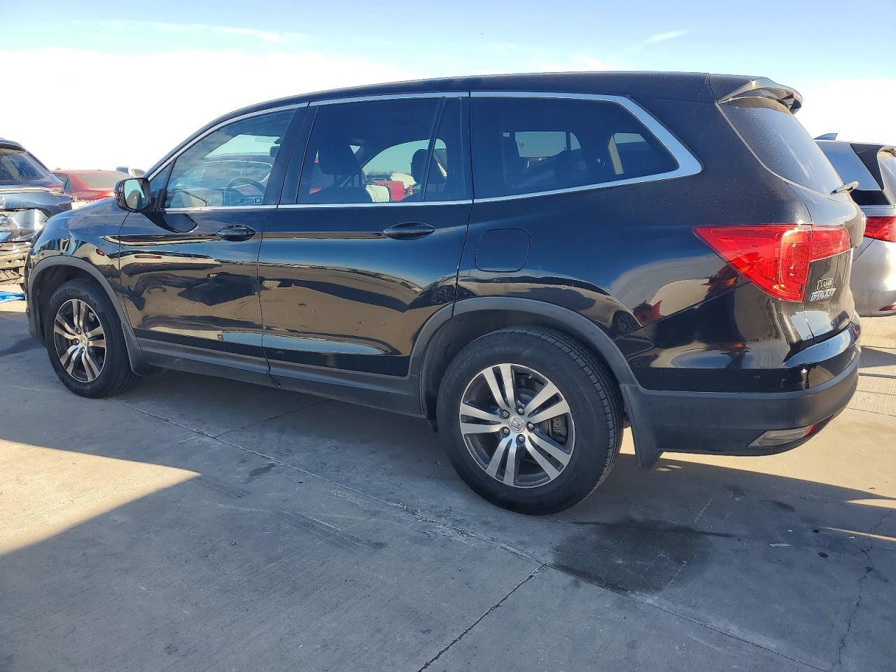 2017 HONDA PILOT