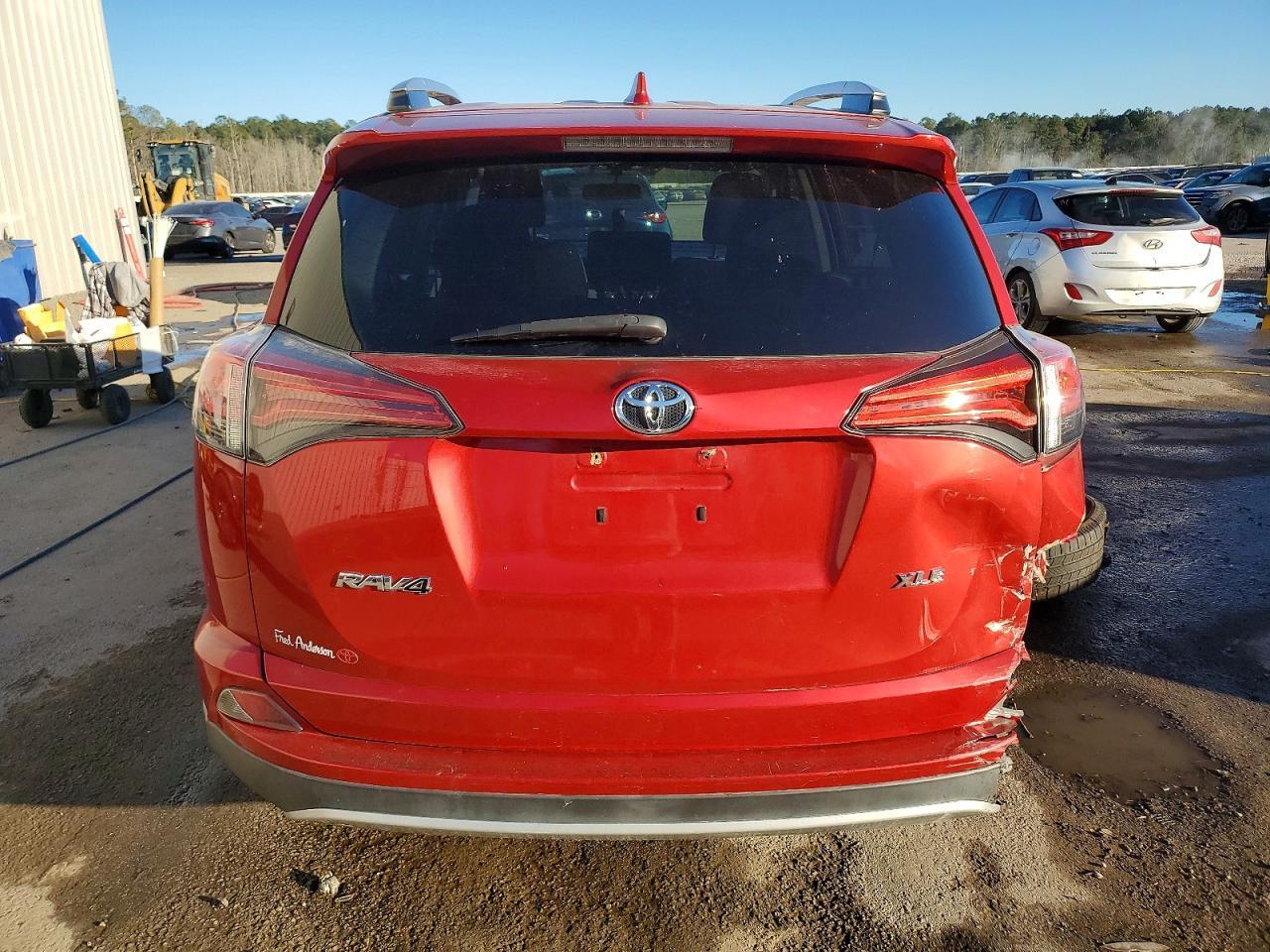 2016 TOYOTA RAV4