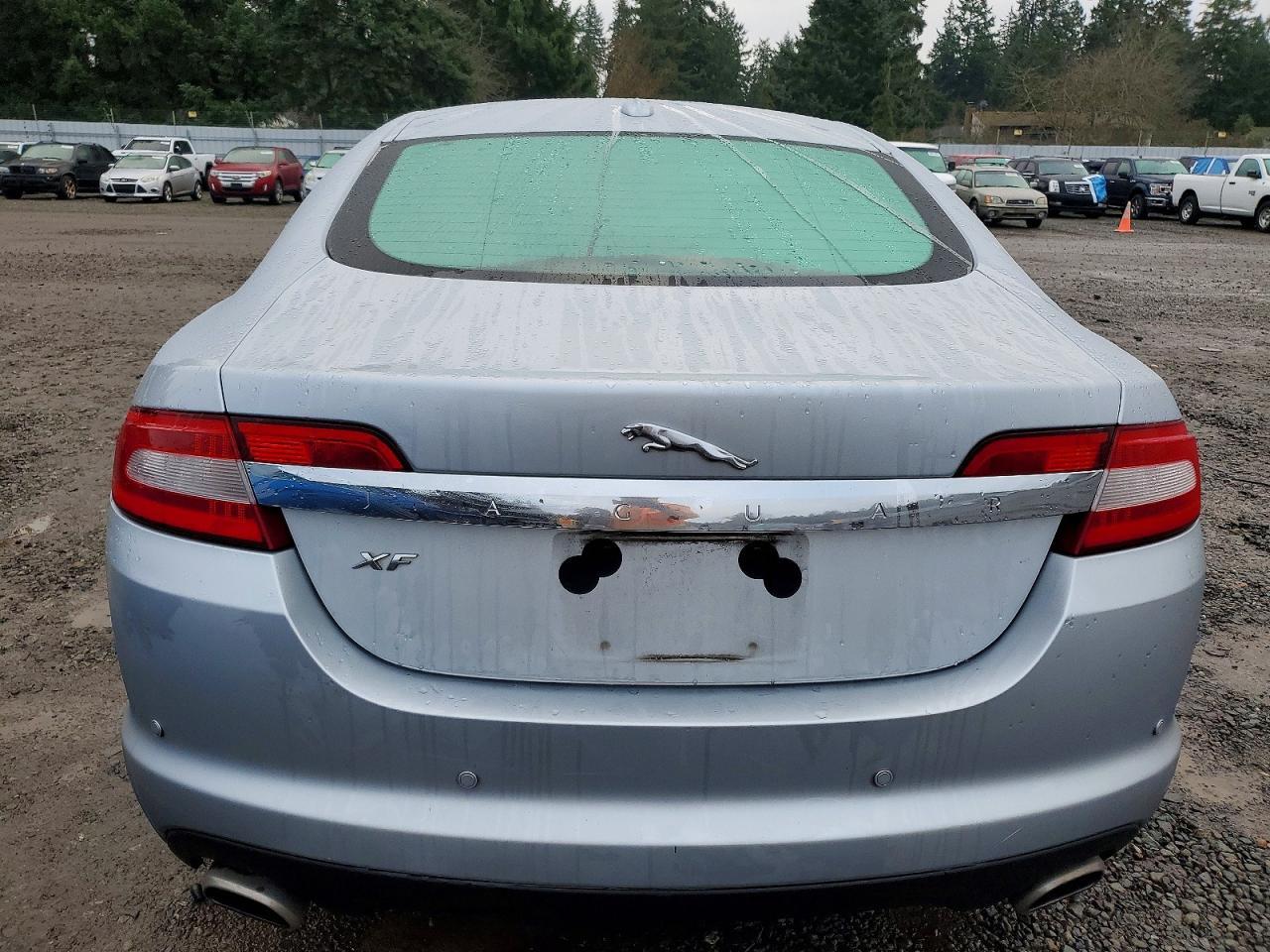2011 JAGUAR XF