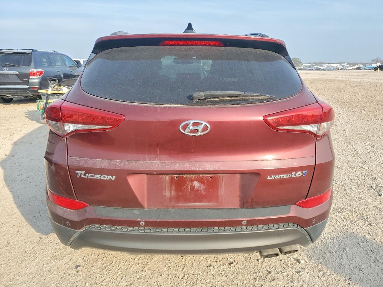 2016 HYUNDAI TUCSON